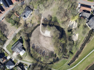 Luftbild der neu gestalteten Burginsel. Foto: Flecken Horneburg